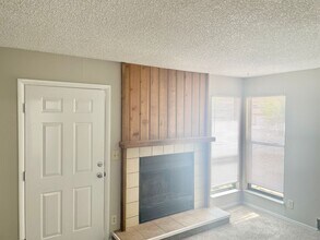 1160 Darby St in Colorado Springs, CO - Foto de edificio - Building Photo