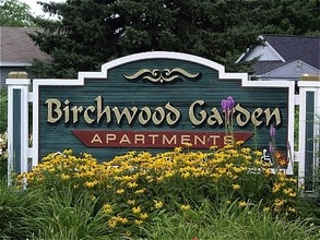 Birchwood Garden Apartments in Lowell, MI - Foto de edificio - Other