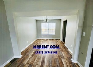 1552 Beekman St in Norfolk, VA - Building Photo - Building Photo