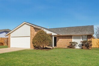 1805 Barb Dr in Norman, OK - Building Photo - Building Photo