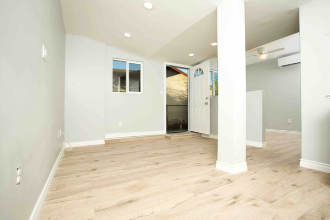 224 N 6th St in Montebello, CA - Building Photo - Building Photo