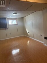 397 Centre St E in Richmond Hill, ON - Building Photo - Building Photo