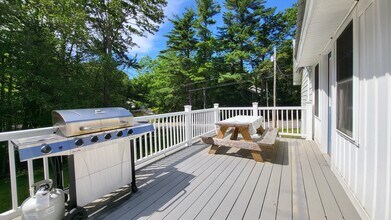 285 Berwick Rd in Ogunquit, ME - Building Photo - Building Photo