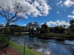 6746 SW 115th Ct in Miami, FL - Building Photo - Building Photo