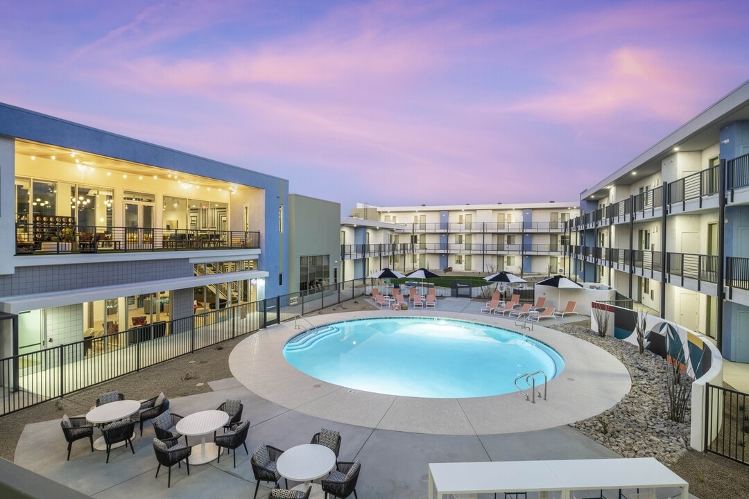 Horizon North in Phoenix, AZ - Foto de edificio