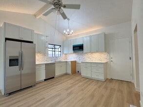 900 Severus Dr in Vallejo, CA - Building Photo - Building Photo