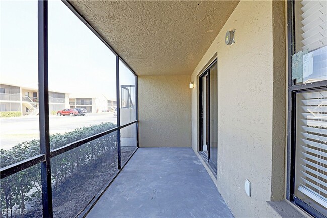5331 Summerlin Rd