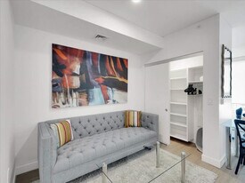 817 N 6th St in Phoenix, AZ - Building Photo