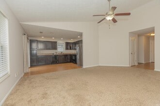 4920 Penrose Dr in Newburgh, IN - Building Photo - Building Photo