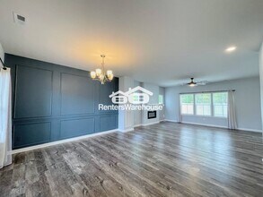 155 American Wy in Suffolk, VA - Foto de edificio - Building Photo