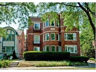 530-534 Sheridan Sq in Evanston, IL - Building Photo