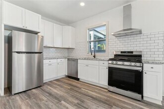 841 Elmira Ave in New Orleans, LA - Building Photo - Building Photo