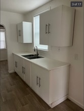 3390 16th Ave in Sacramento, CA - Building Photo - Building Photo