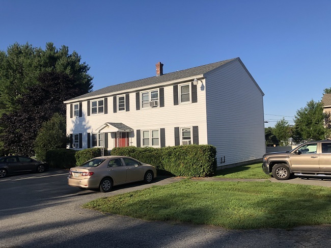 200 Western Ave, Unit E in Hampden, ME - Foto de edificio