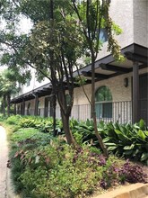 505 W 7th St in Austin, TX - Foto de edificio - Building Photo