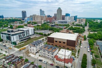 413 W Lenoir St in Raleigh, NC - Building Photo - Building Photo