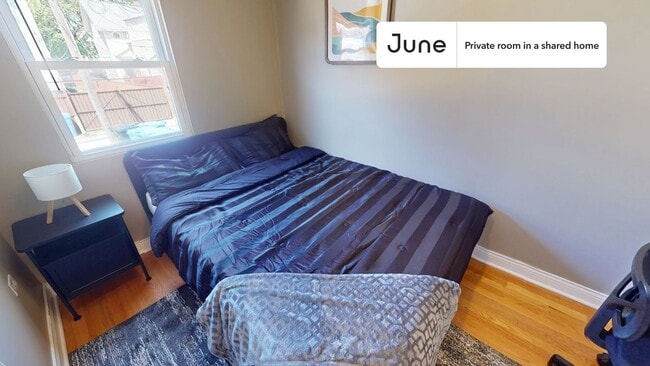 property at 2848 W Palmer St