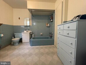 790 S Front St in Philadelphia, PA - Building Photo - Building Photo
