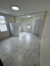 79 Struyk Ave in Prospect Park, NJ - Building Photo - Building Photo