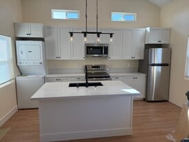 3406 Nile St in San Diego, CA - Building Photo