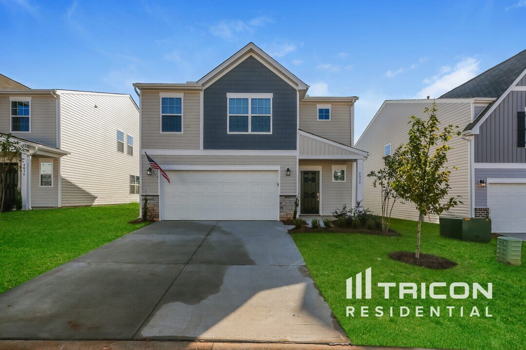 4030 Rustling Grass Trl in Inman, SC - Building Photo