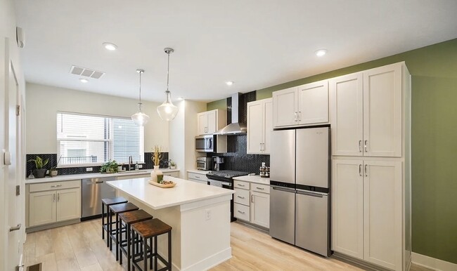 2125 Coretta Way in Indianapolis, IN - Foto de edificio - Building Photo