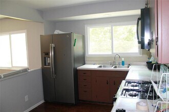1368 Glenrock Dr in Maryland Heights, MO - Building Photo - Building Photo