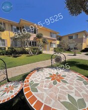 3166 S Barrington Ave in Los Angeles, CA - Foto de edificio - Building Photo