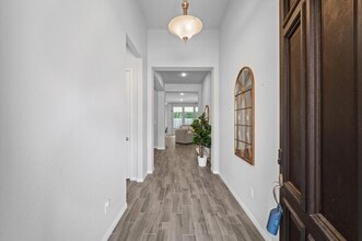 7718 Millstone Trl Ln in Richmond, TX - Foto de edificio - Building Photo