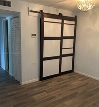 7060 NW 179th St in Miami Gardens, FL - Building Photo - Building Photo