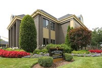 Primary Photo - Hurstbourne Grand Apartamentos in Louisville, Kentucky