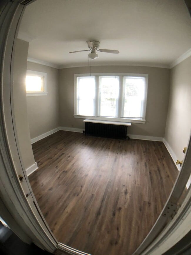 3700-3706 E Pulaski Ave - 9 unit