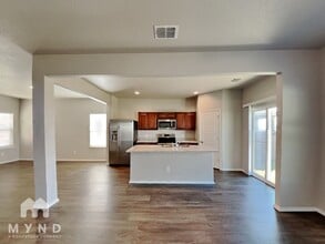 4113 Asher Alley in Saint Hedwig, TX - Building Photo - Building Photo