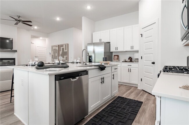 property at 452 W Gosling Isle