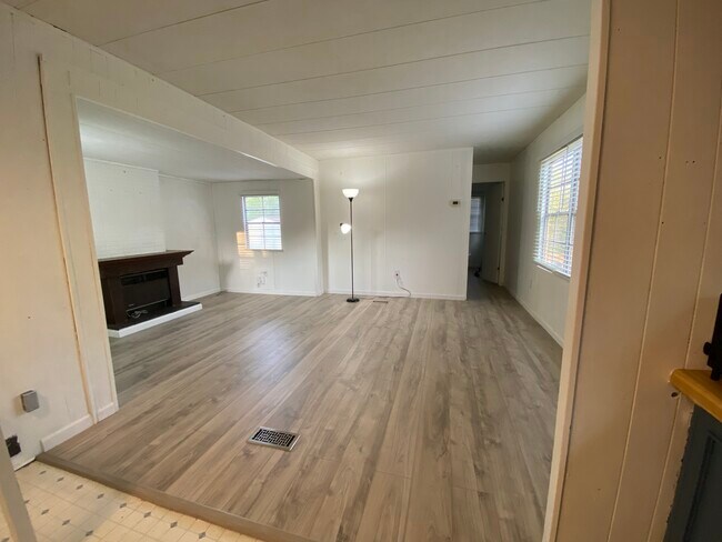 property at 5748 Park Rd