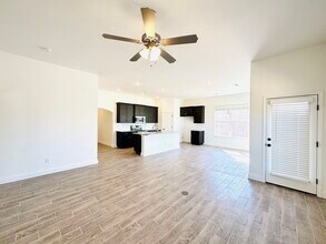 2150 Tallgrass Ter in Centerton, AR - Building Photo - Building Photo