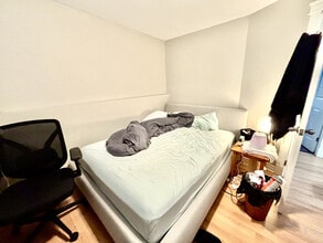 237 York St in Fredericton, NB - Building Photo - Building Photo