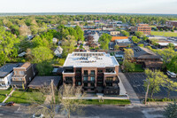 1310 E Samuel Ave in Peoria Heights, IL - Foto de edificio - Building Photo