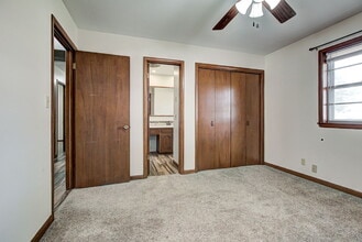 2835 W Elm Ave in Enid, OK - Building Photo - Building Photo