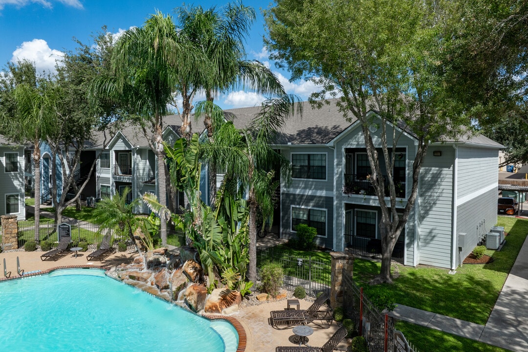 The Reserve at Cimarron in Mission, TX - Foto de edificio