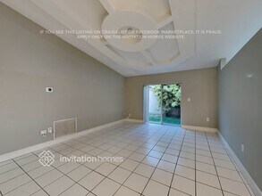 8481 NW 197th Terrace in Hialeah, FL - Building Photo - Building Photo