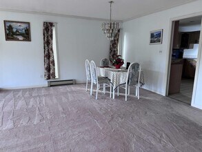 15297 92 St in Surrey, BC - Building Photo - Building Photo