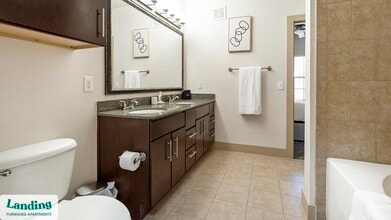 2056 Sundance Parkway in New Braunfels, TX - Foto de edificio - Building Photo