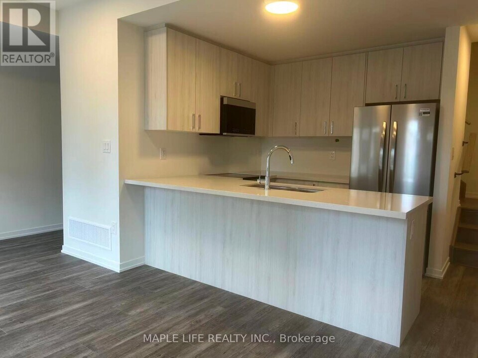 182 Matawin Ln in Richmond Hill, ON - Building Photo