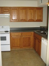 Burchwood Harbor Apartments in Hot Springs, AR - Building Photo - Building Photo