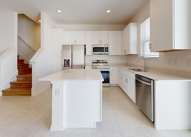 1353 Flatwood St in St. Cloud, FL - Building Photo - Building Photo