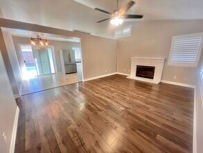 2223 San Luis St in Los Banos, CA - Building Photo - Building Photo