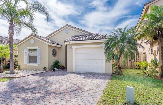 1940 SE 14th Ct in Homestead, FL - Building Photo - Building Photo
