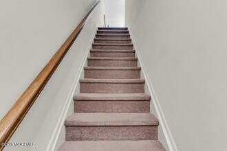 129 Gettysburg Ln in Holmdel, NJ - Building Photo - Building Photo