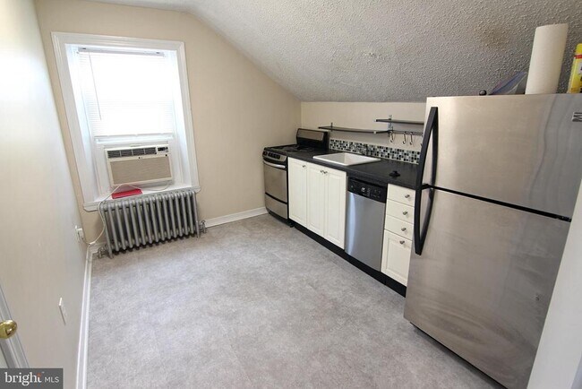 3505-7 Bowman St in Philadelphia, PA - Building Photo - Building Photo